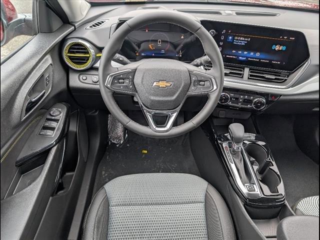 new 2025 Chevrolet Trax car, priced at $26,383