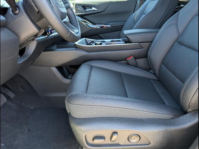 new 2026 Chevrolet Equinox car, priced at $32,644