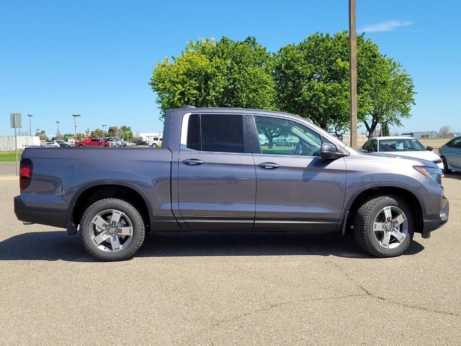 new 2024 Honda Ridgeline car, priced at $43,975