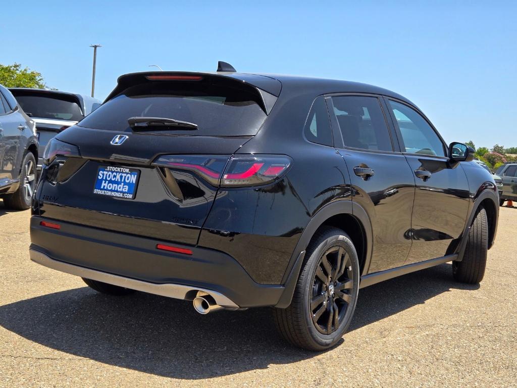 new 2026 Honda HR-V car, priced at $32,285