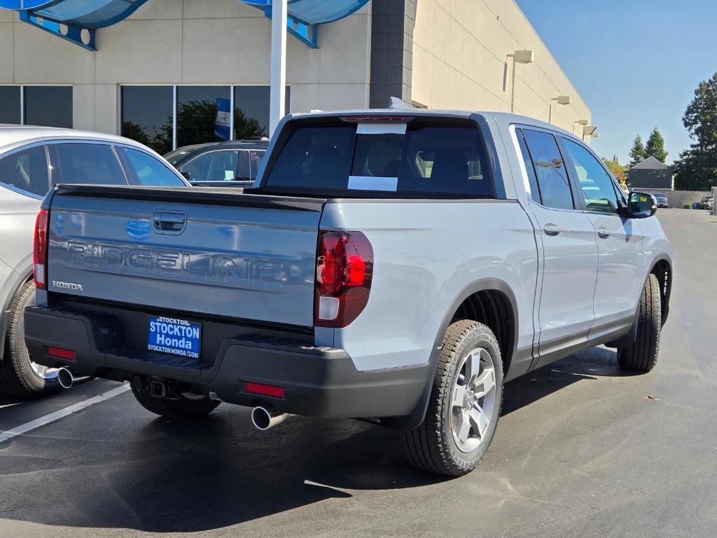 new 2025 Honda Ridgeline car, priced at $47,775