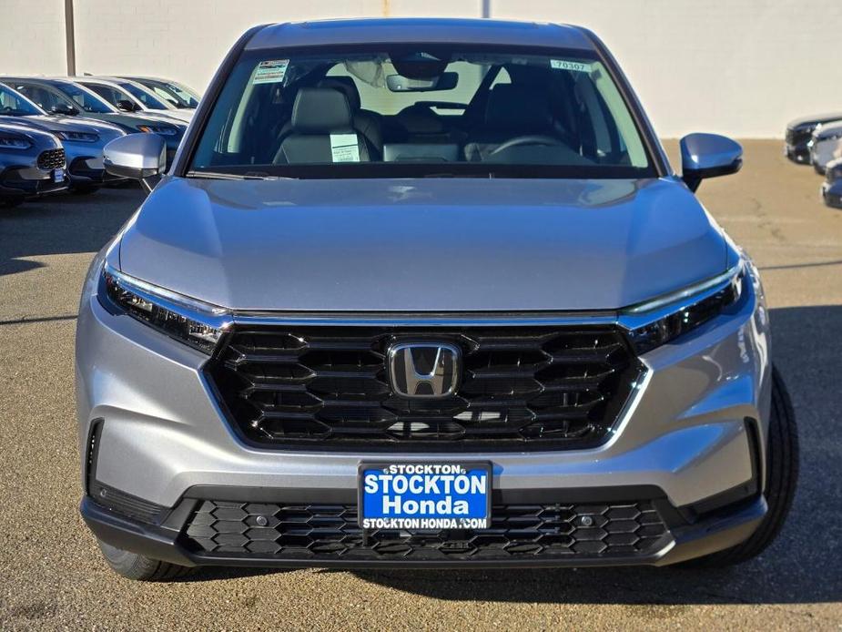 new 2025 Honda CR-V car, priced at $40,640