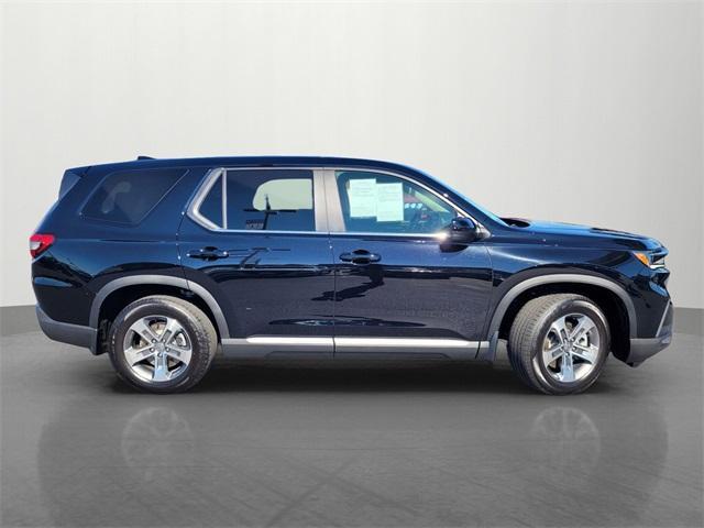 used 2023 Honda Pilot car, priced at $40,241