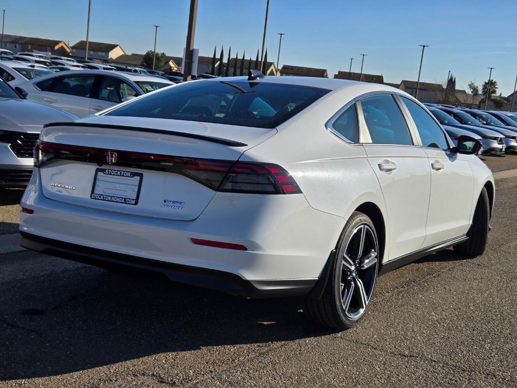 new 2025 Honda Accord Hybrid car, priced at $37,995