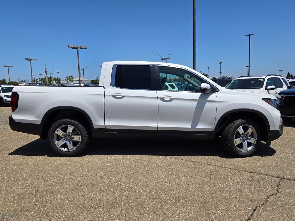 new 2025 Honda Ridgeline car, priced at $47,775