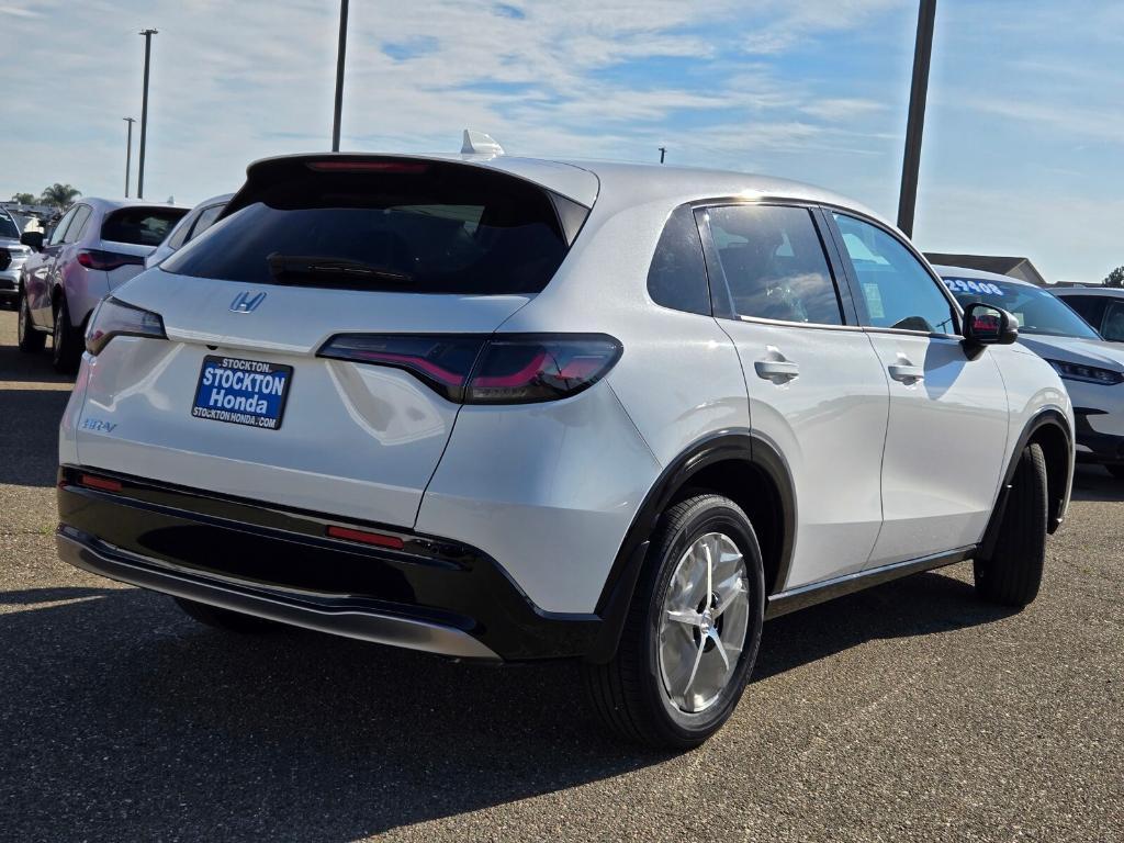 new 2025 Honda HR-V car, priced at $34,095