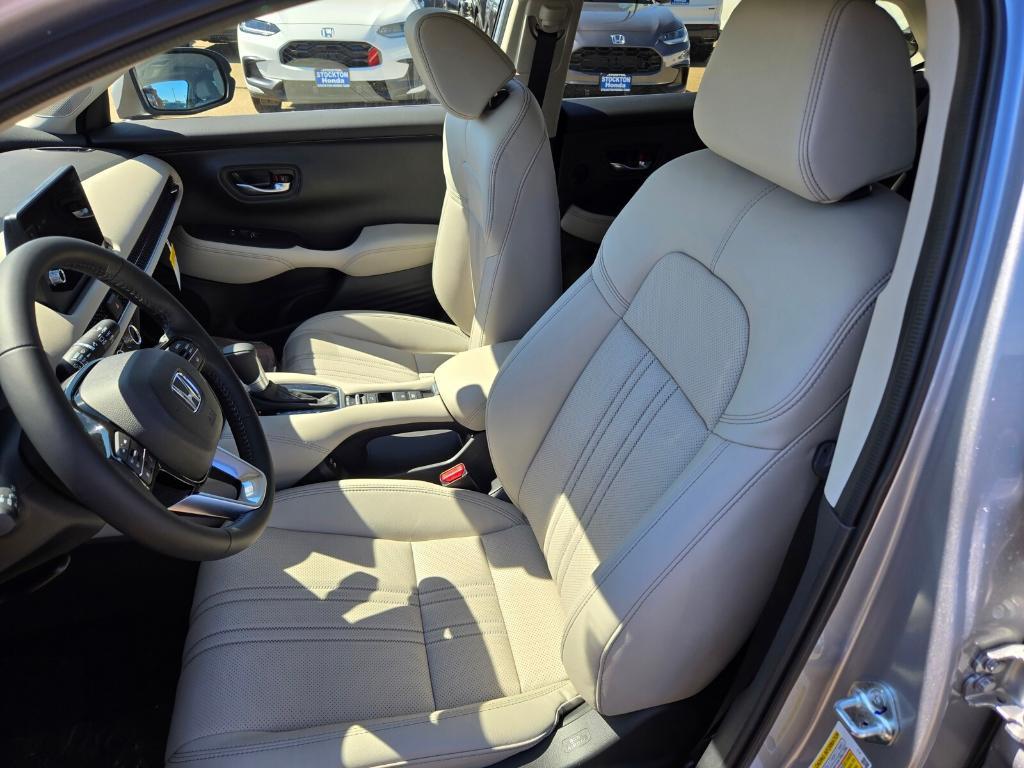 new 2026 Honda HR-V car, priced at $31,000