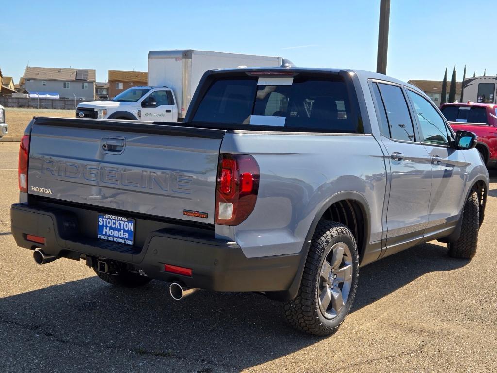 new 2025 Honda Ridgeline car, priced at $50,075
