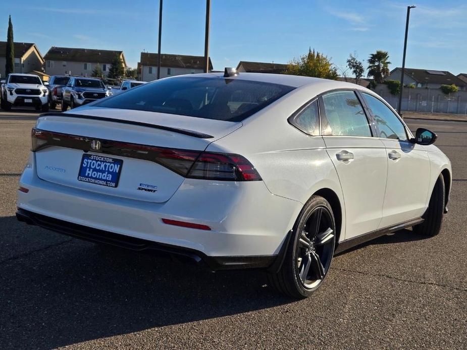 new 2025 Honda Accord Hybrid car, priced at $39,715