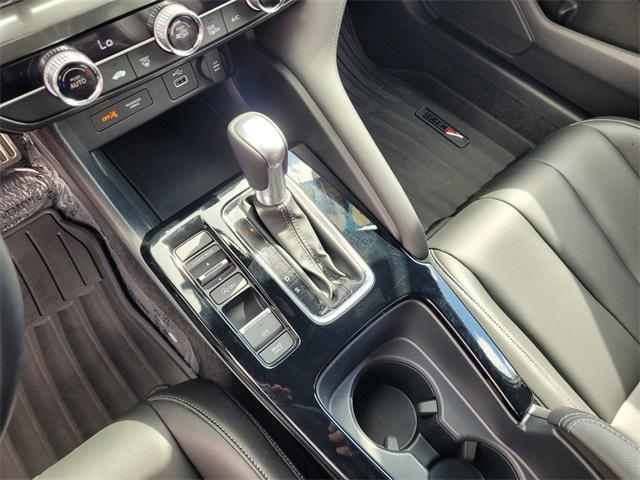 used 2025 Acura Integra car, priced at $30,123