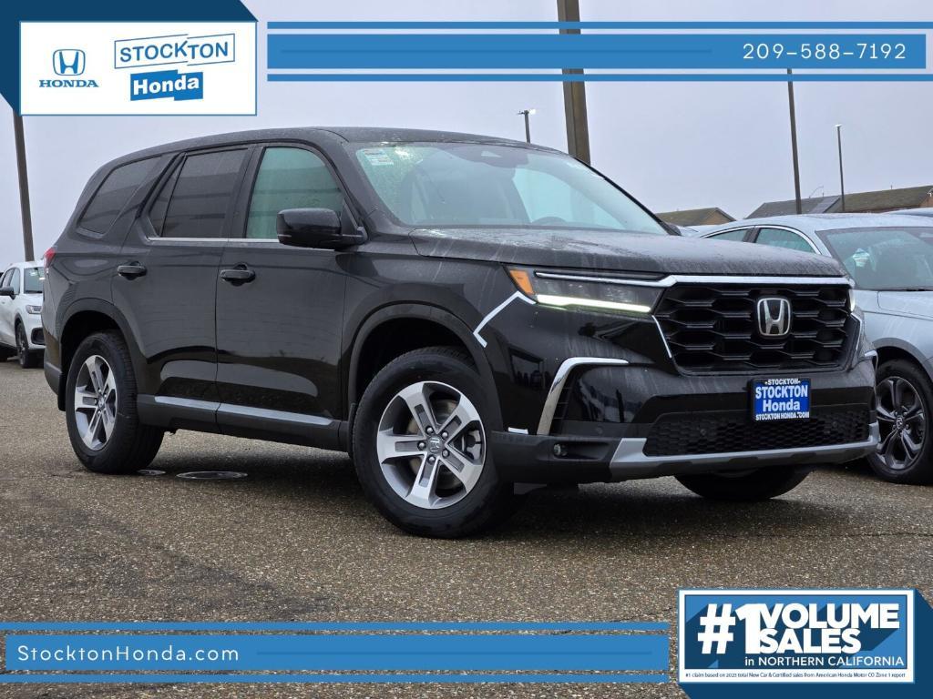 new 2025 Honda Pilot car, priced at $47,685