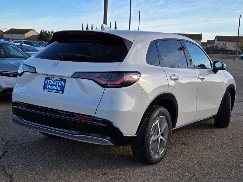 new 2025 Honda HR-V car, priced at $34,095