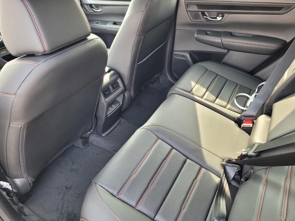 new 2026 Honda CR-V Hybrid car, priced at $43,065