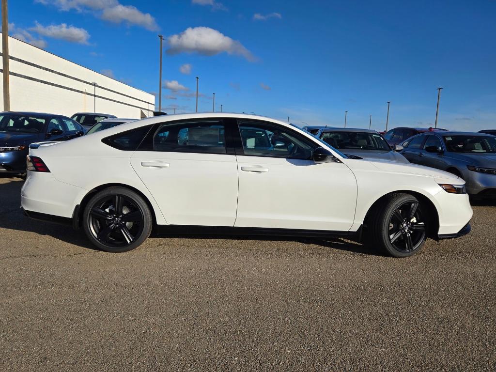 new 2025 Honda Accord Hybrid car, priced at $39,715