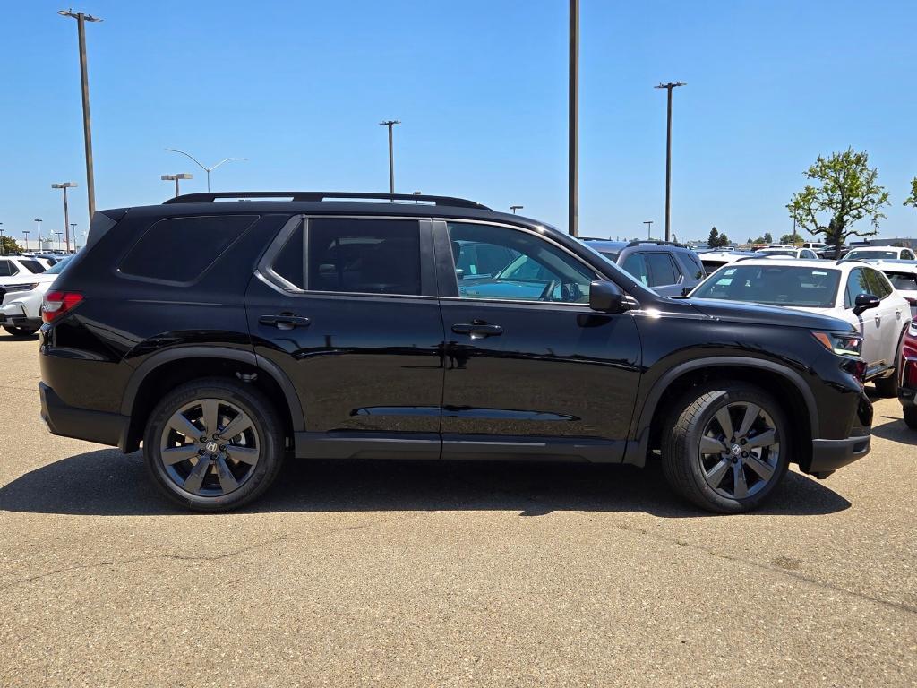 new 2025 Honda Pilot car, priced at $46,640