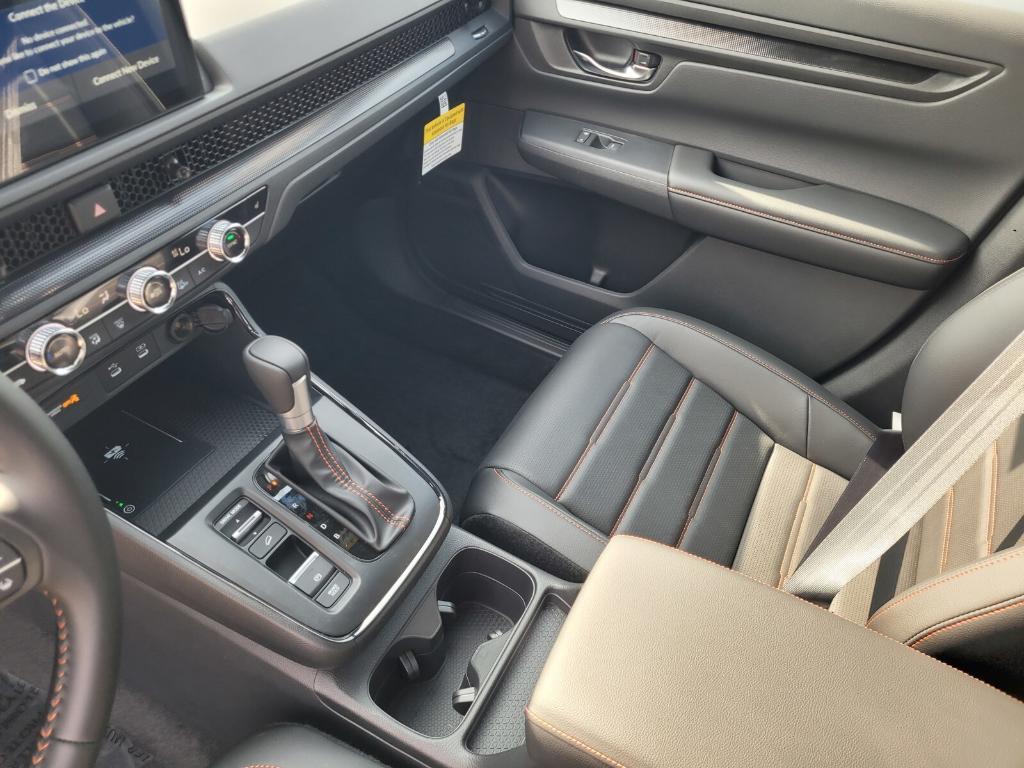 new 2026 Honda CR-V Hybrid car, priced at $44,565