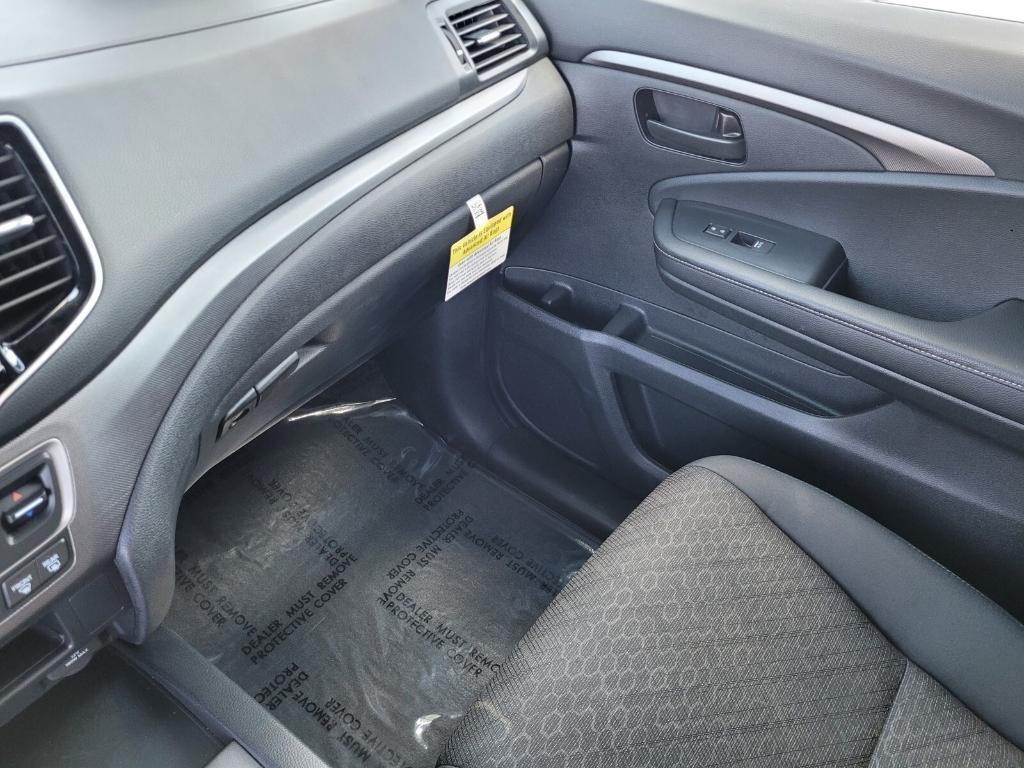 used 2025 Honda Ridgeline car, priced at $38,870