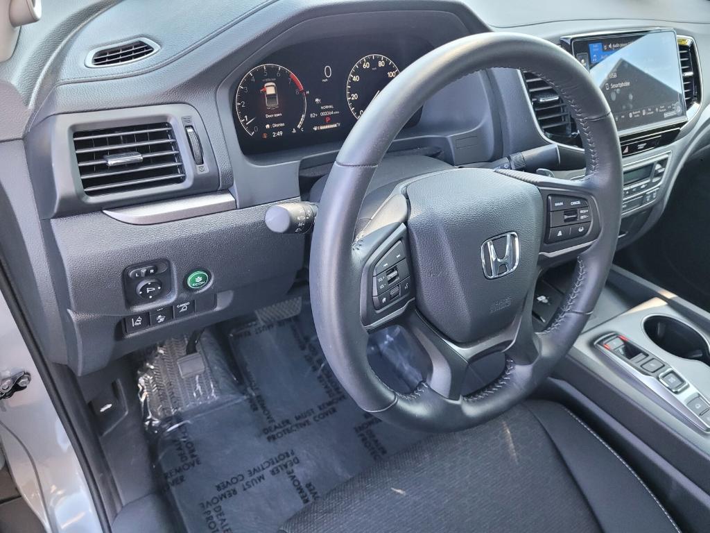used 2025 Honda Ridgeline car, priced at $38,870