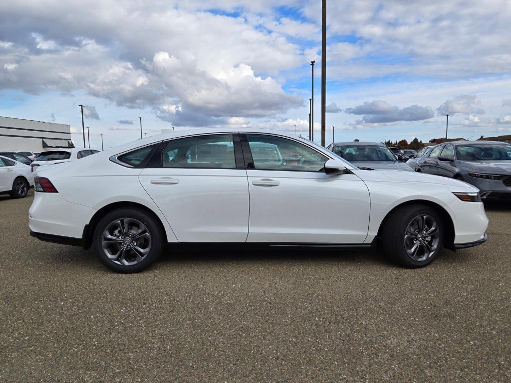 new 2025 Honda Accord Hybrid car, priced at $39,280