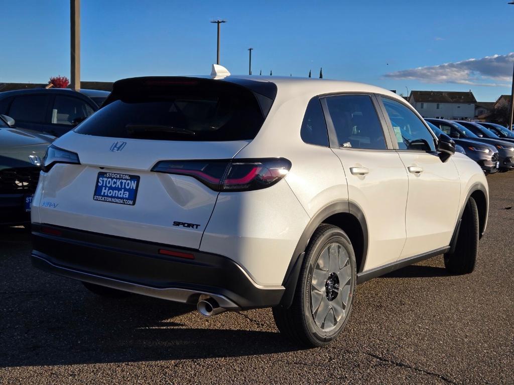 new 2025 Honda HR-V car, priced at $32,095