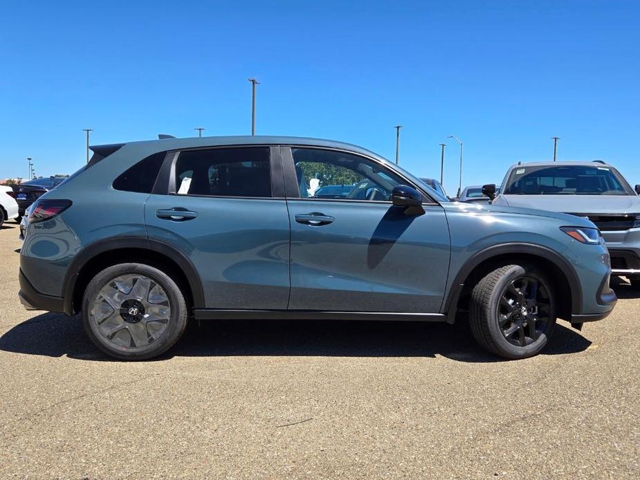 new 2025 Honda HR-V car, priced at $32,095