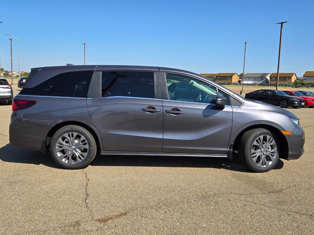 new 2025 Honda Odyssey car, priced at $51,250