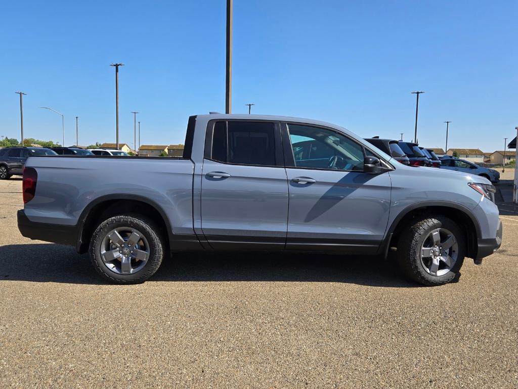 new 2025 Honda Ridgeline car, priced at $50,175