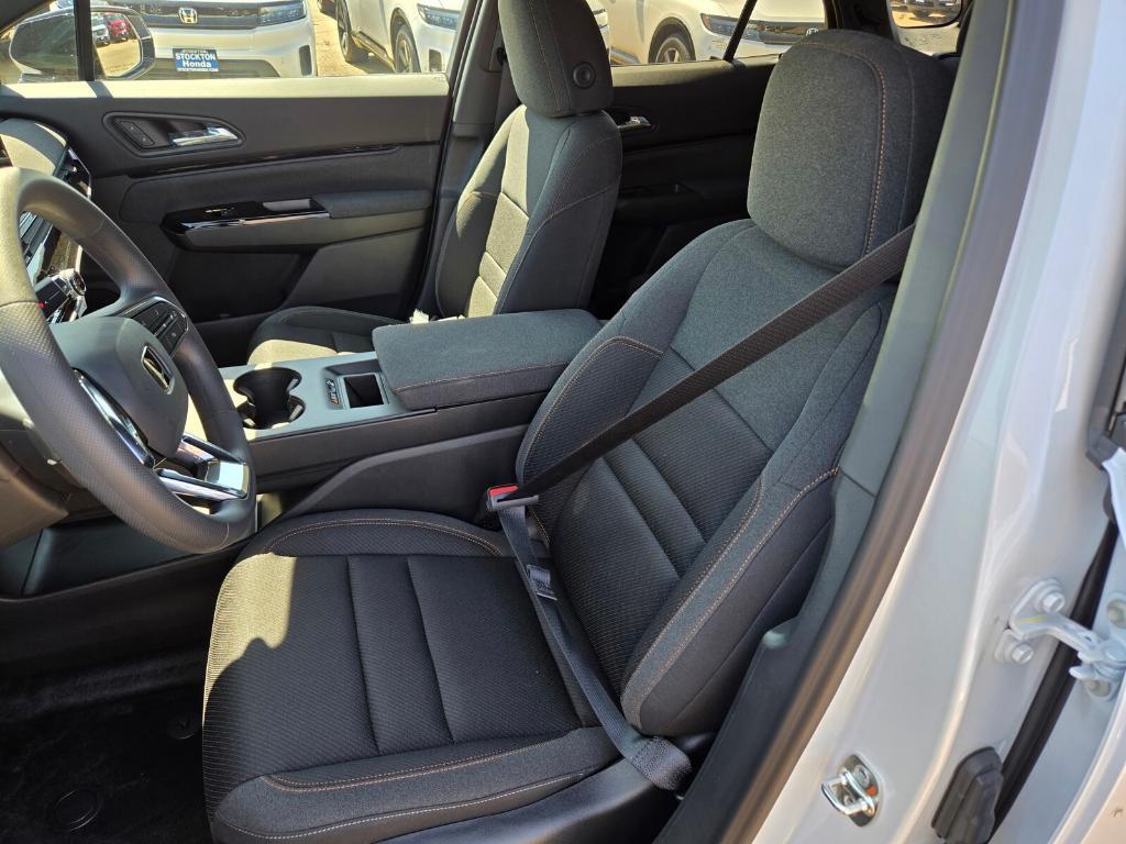 new 2025 Honda Prologue car, priced at $55,195