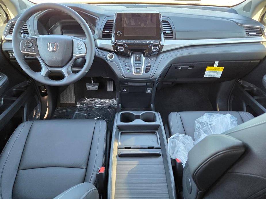 new 2024 Honda Odyssey car, priced at $45,095