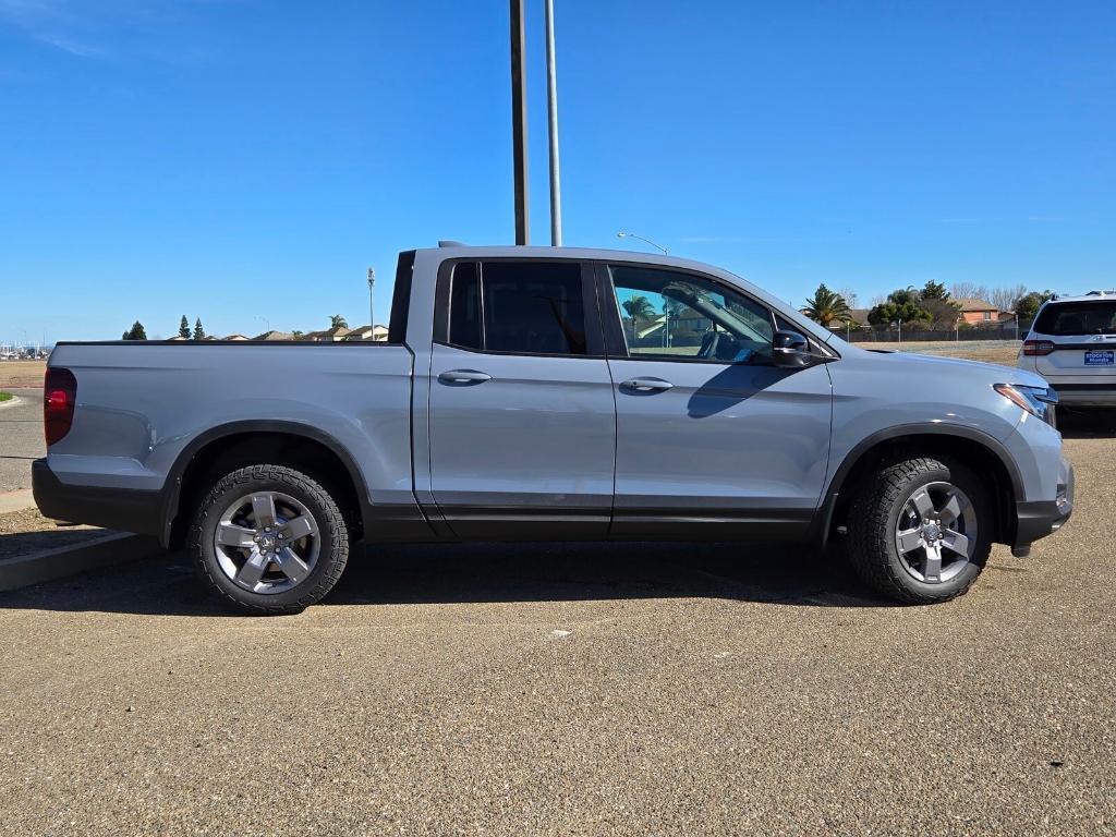 new 2025 Honda Ridgeline car, priced at $50,075
