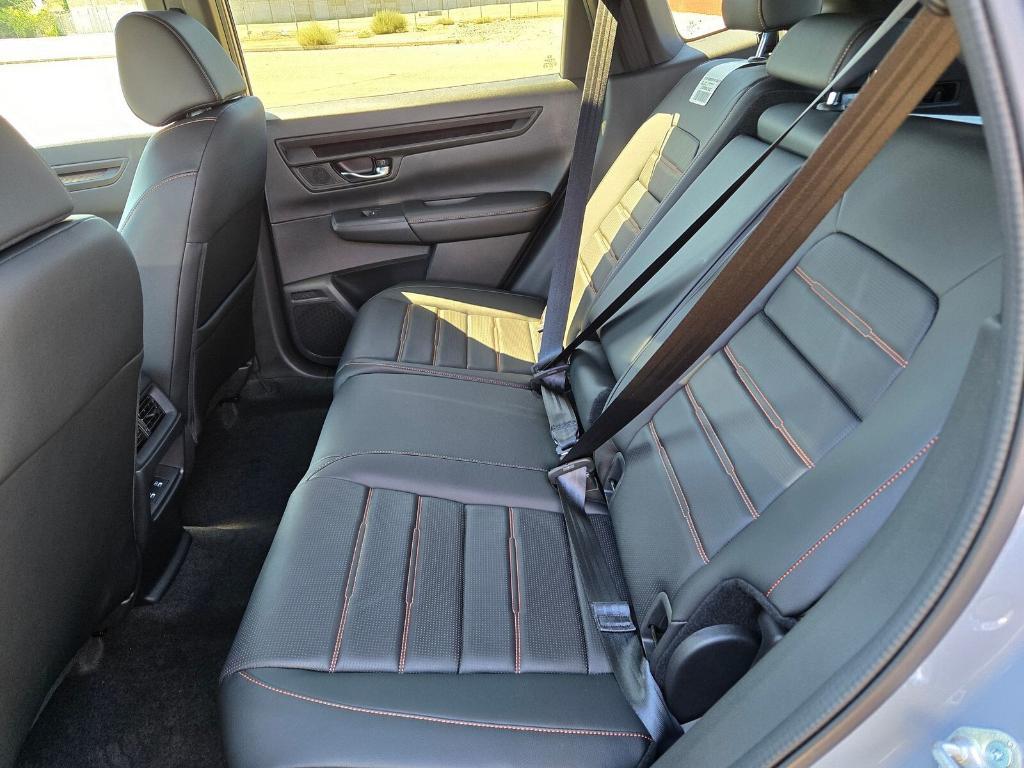 new 2026 Honda CR-V Hybrid car, priced at $44,465