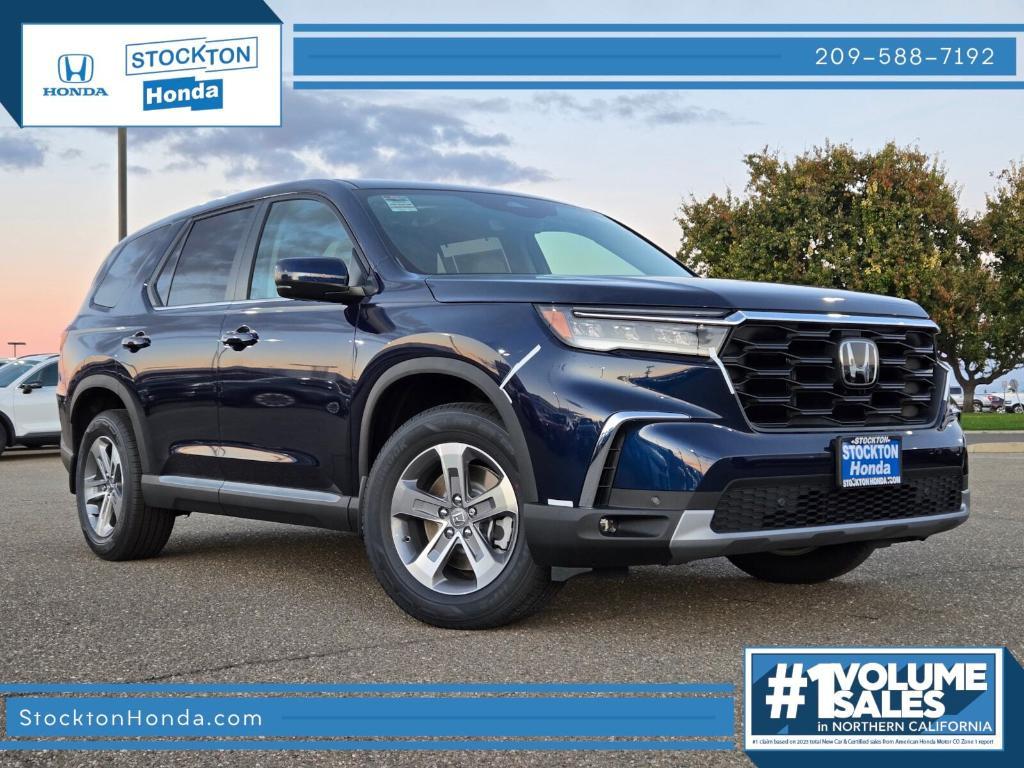 new 2025 Honda Pilot car, priced at $48,435