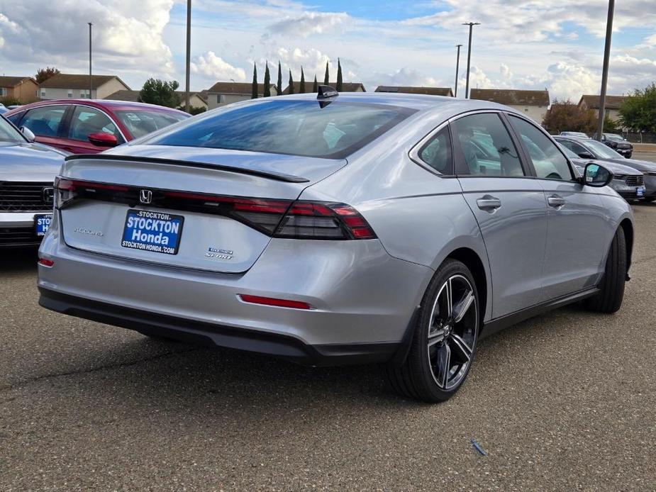 new 2025 Honda Accord Hybrid car, priced at $37,540