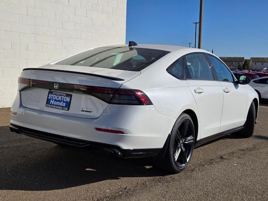 new 2025 Honda Accord Hybrid car, priced at $39,715