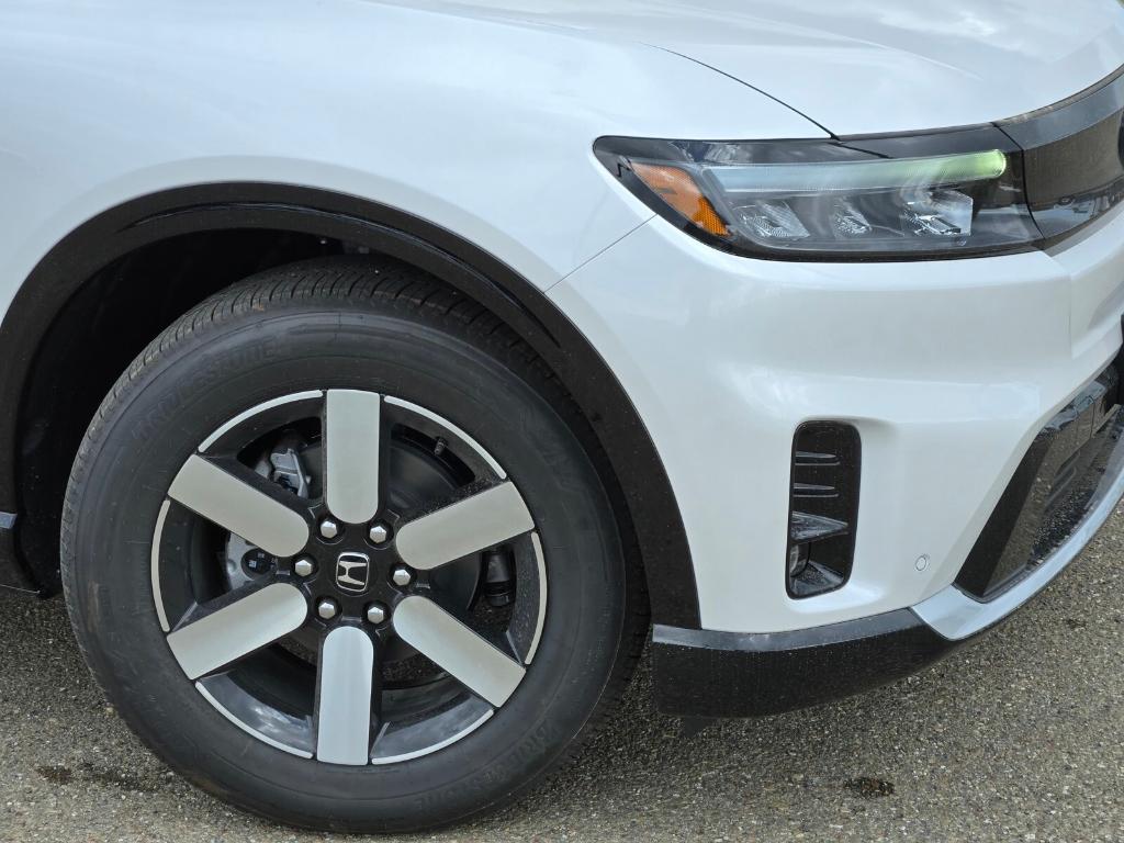new 2025 Honda Prologue car, priced at $56,395