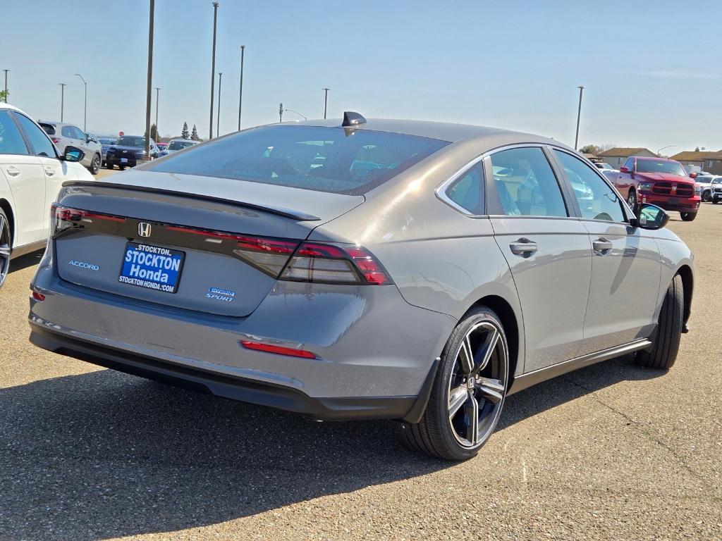 new 2025 Honda Accord Hybrid car, priced at $38,050