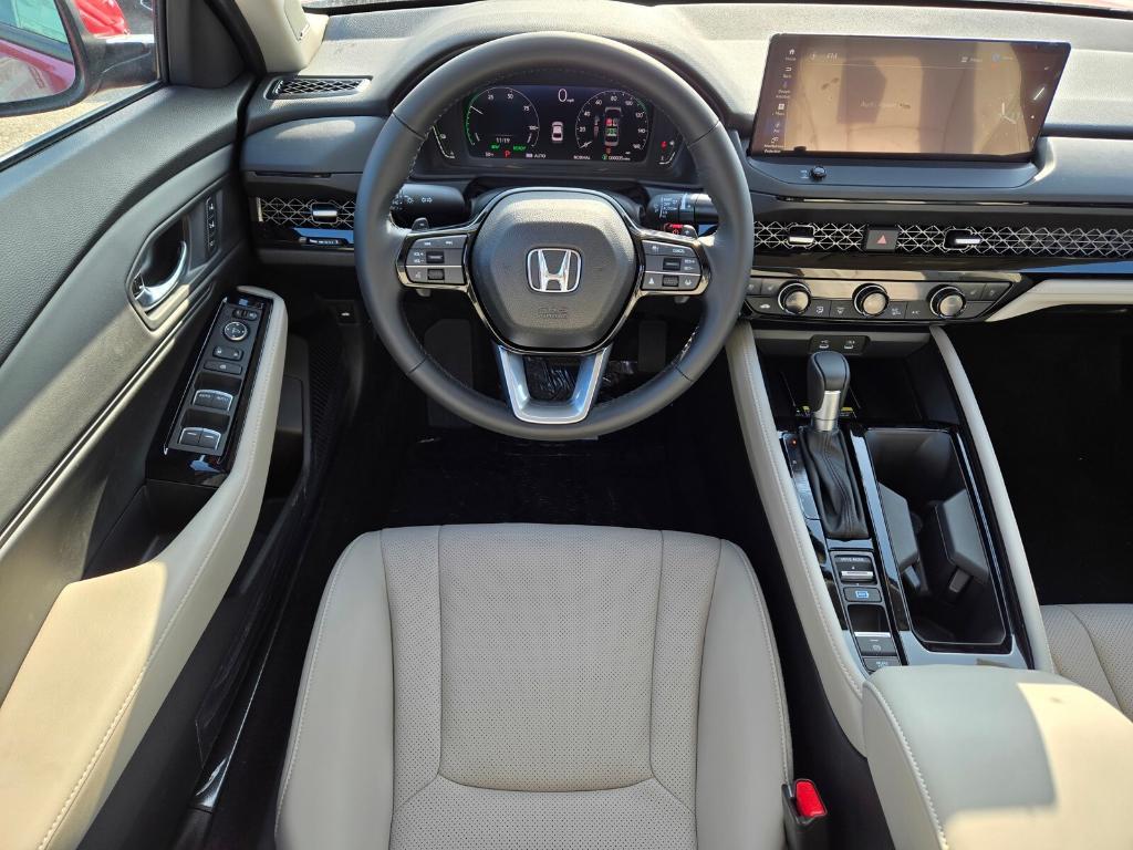 new 2024 Honda Accord Hybrid car, priced at $43,230