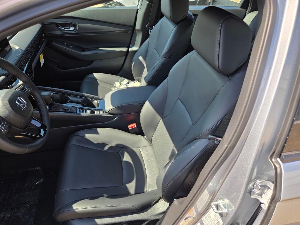 new 2025 Honda Accord Hybrid car, priced at $36,025