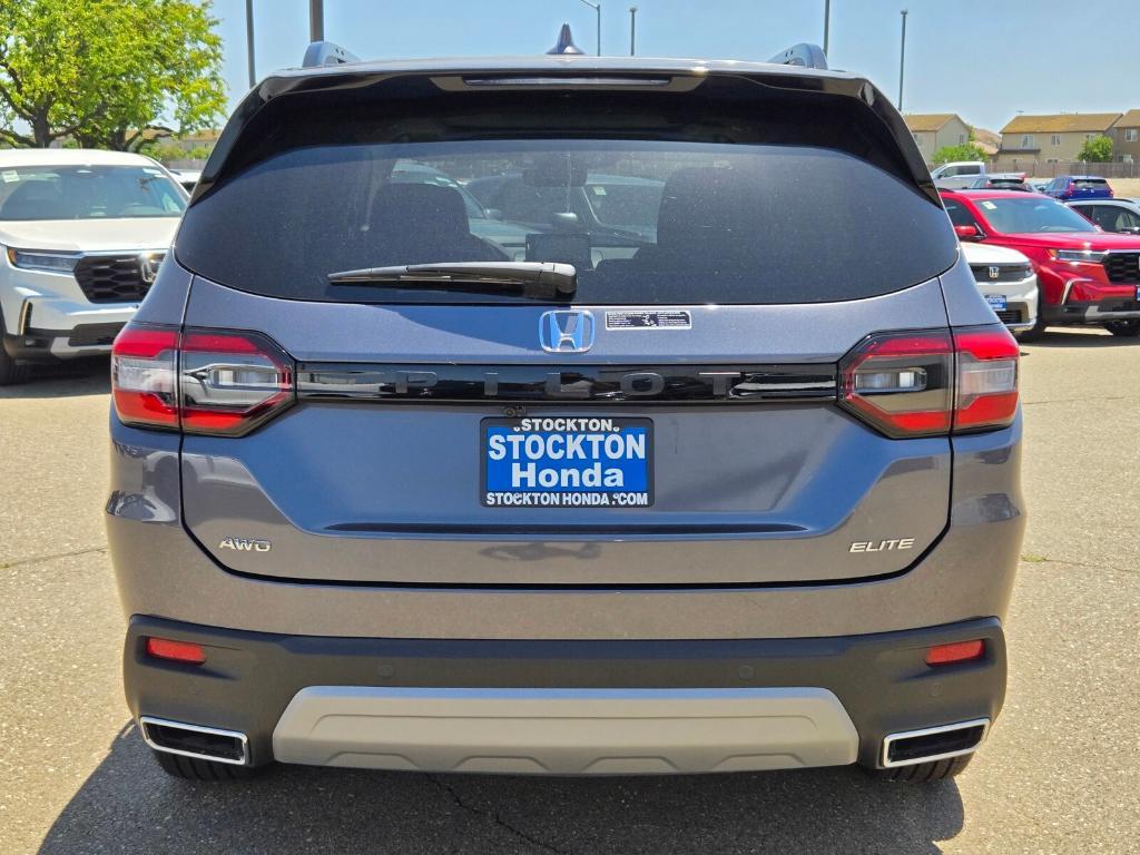 new 2025 Honda Pilot car, priced at $57,420