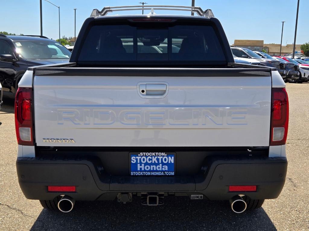 new 2025 Honda Ridgeline car, priced at $52,345
