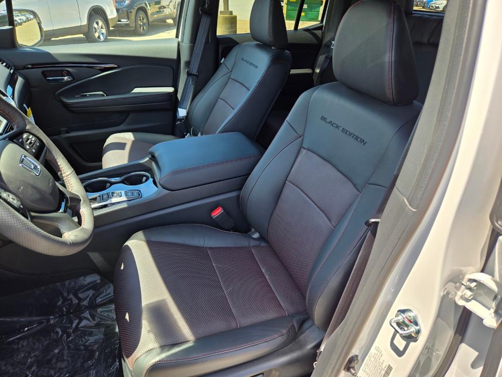 new 2025 Honda Ridgeline car, priced at $52,345