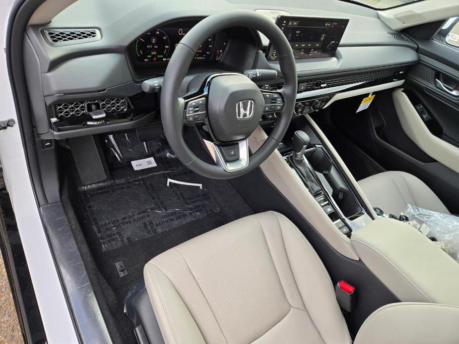 new 2025 Honda Accord Hybrid car, priced at $43,640