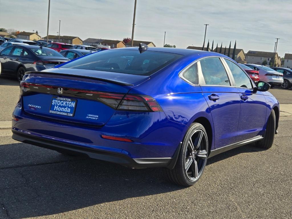 new 2025 Honda Accord Hybrid car, priced at $37,995