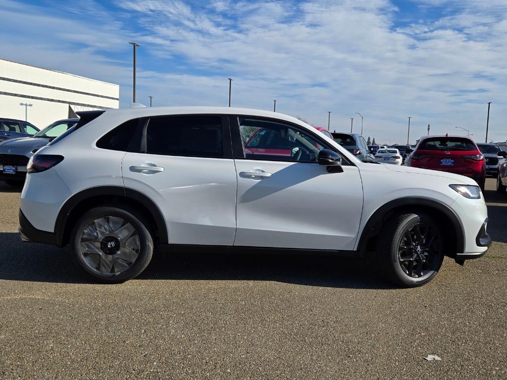 new 2025 Honda HR-V car, priced at $33,595