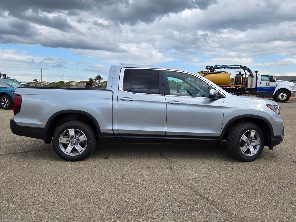 new 2025 Honda Ridgeline car, priced at $47,720