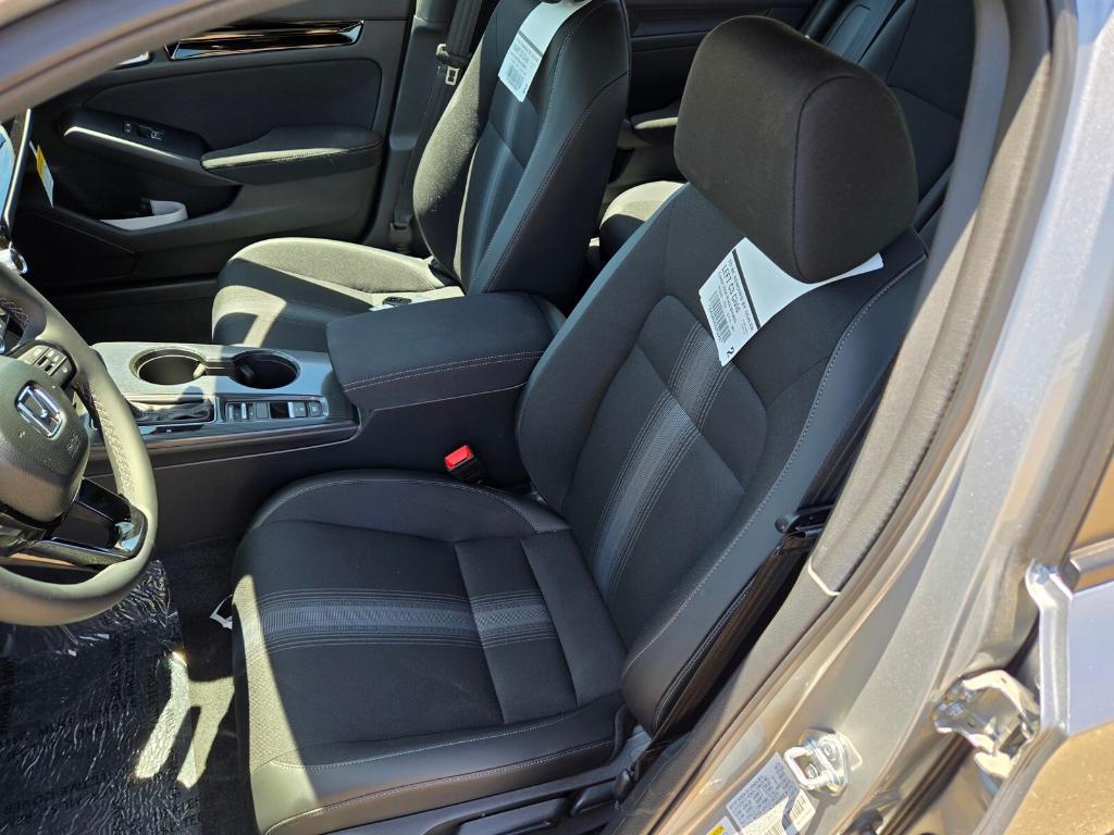 new 2025 Honda Civic Hybrid car, priced at $32,990