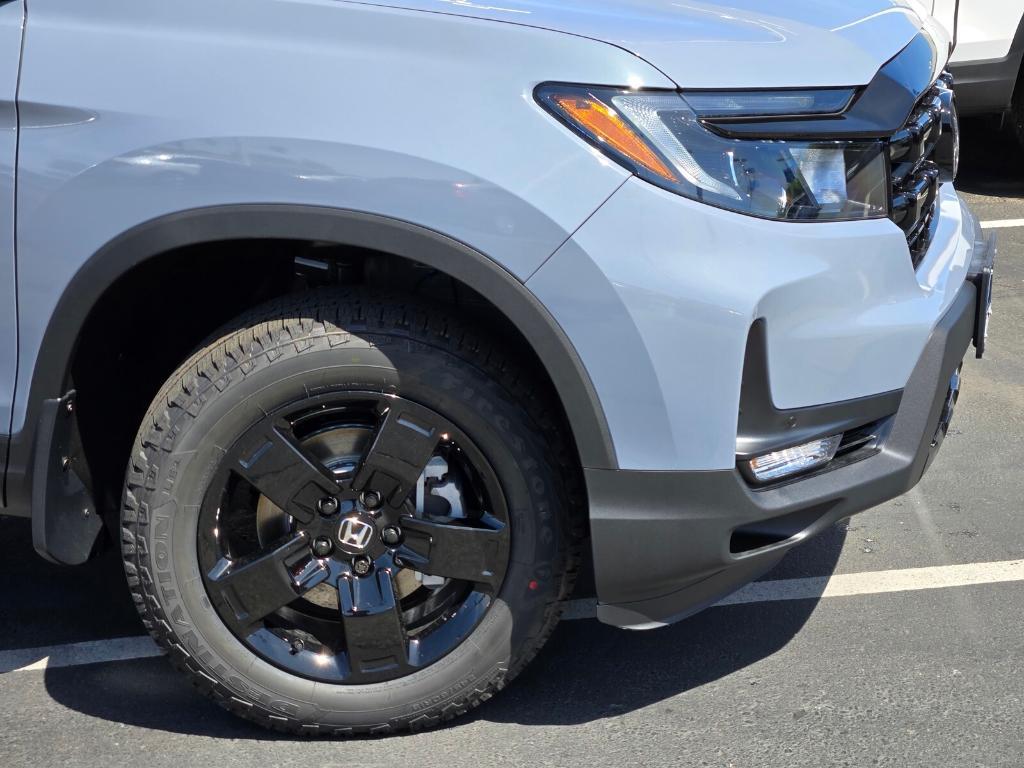 new 2025 Honda Ridgeline car, priced at $51,445