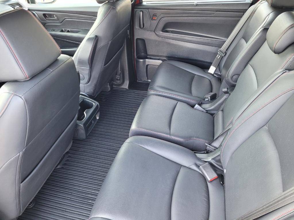 used 2024 Honda Odyssey car, priced at $37,889