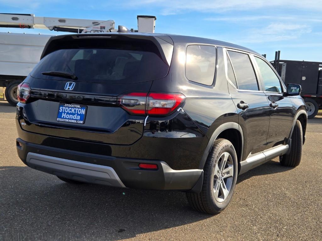 new 2025 Honda Pilot car, priced at $49,785