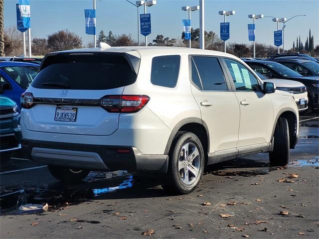 used 2024 Honda Pilot car, priced at $37,574